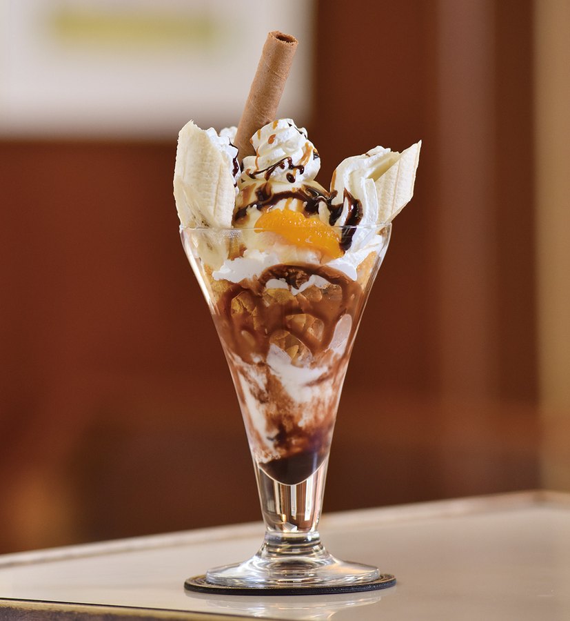 チョコレートパフェ